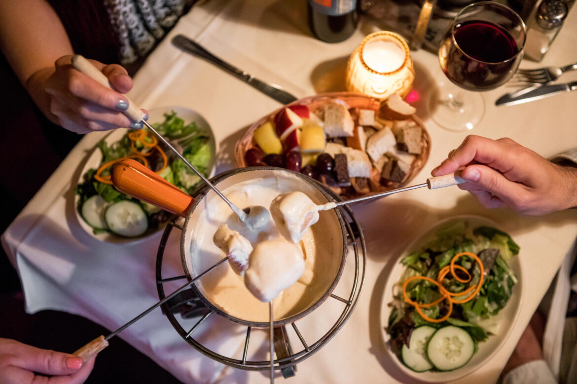 35+ romantic spots for Valentine’s Day dinner in Chicago 35+ romantic spots for Valentine's Day dinner in Chicago