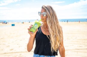 Abby Taylor of Playa Bowls