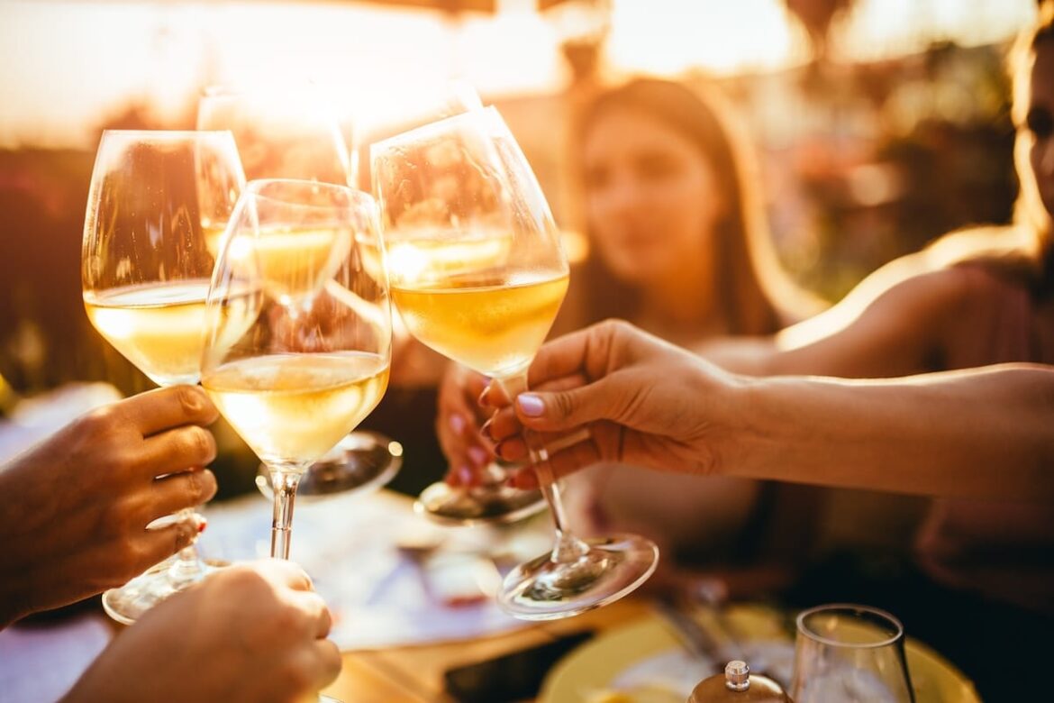 Bridging connection between customers and Aussie wine connections