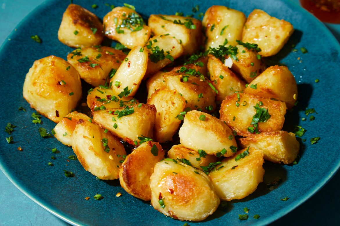 Crispy Hot Honey Potatoes Recipe