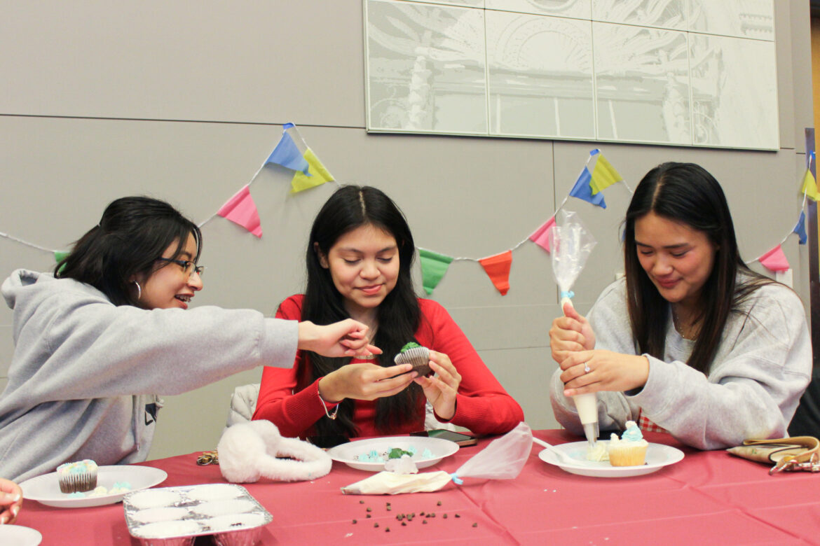 Students Stir Up a Frosting Frenzy With Cupcake Contest