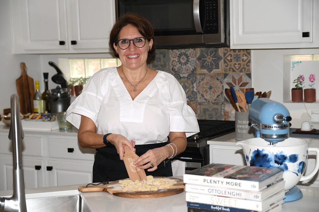 Sicilian cook shares mealtime traditions as personal chef