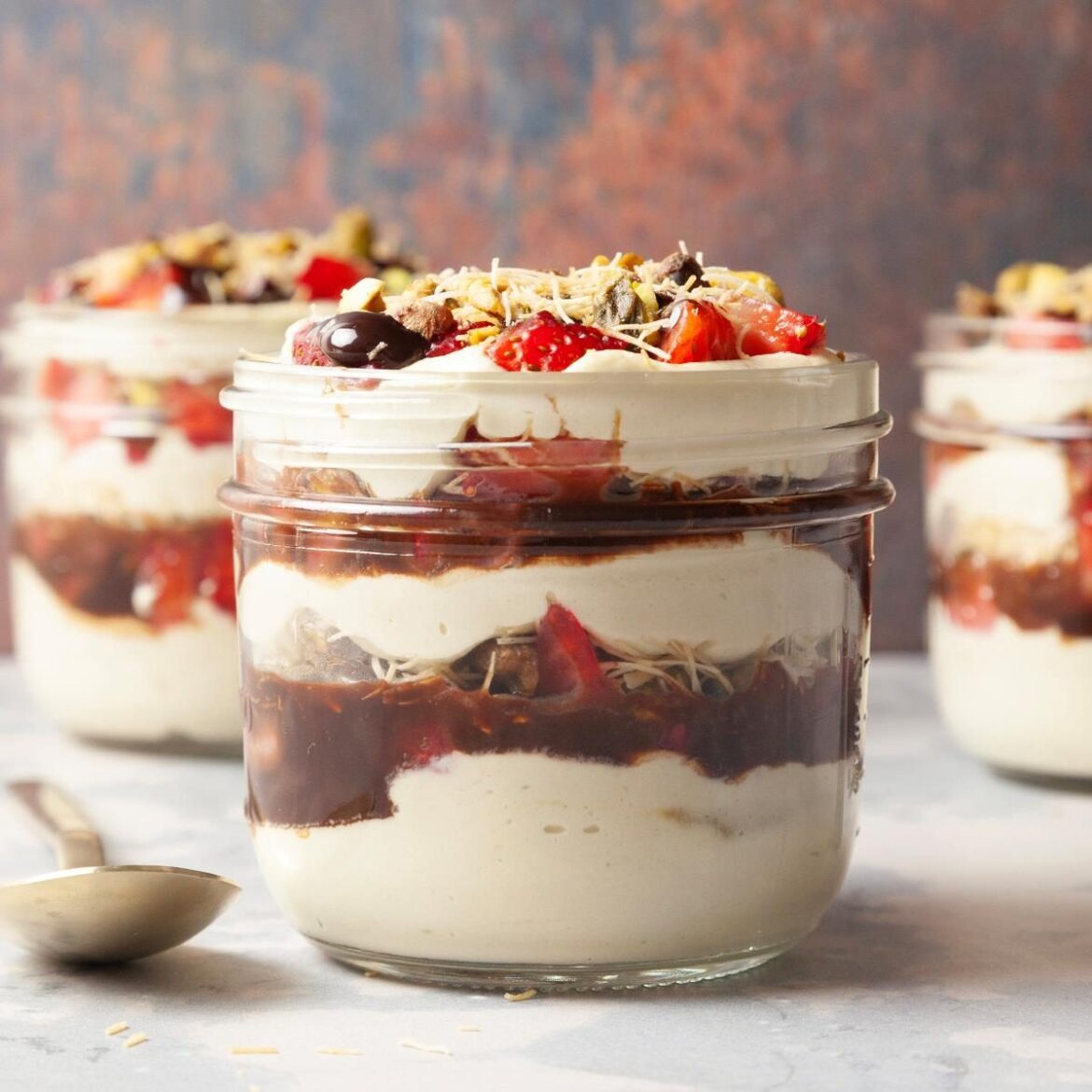 Dubai Chocolate Strawberry Parfaits