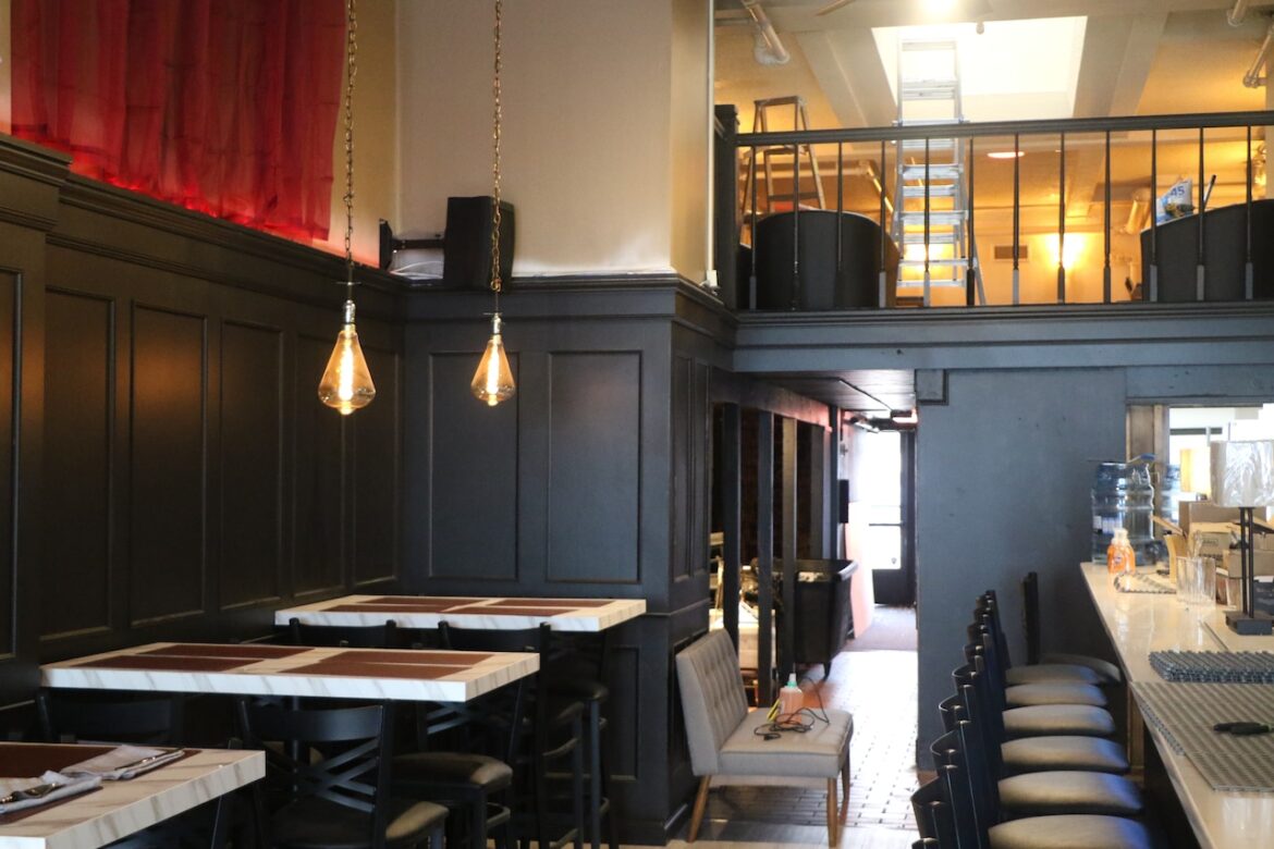 Osteria, Springfield wine and appetizers bar, officially open Osteria, Springfield wine and appetizers bar, officially open