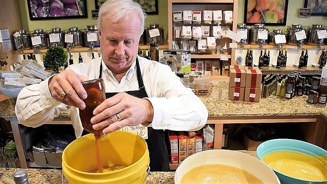 These Alabama Makers put some mustard on it (or olive oil or balsamic vinegar) These Alabama Makers put some mustard on it (or olive oil or balsamic vinegar)