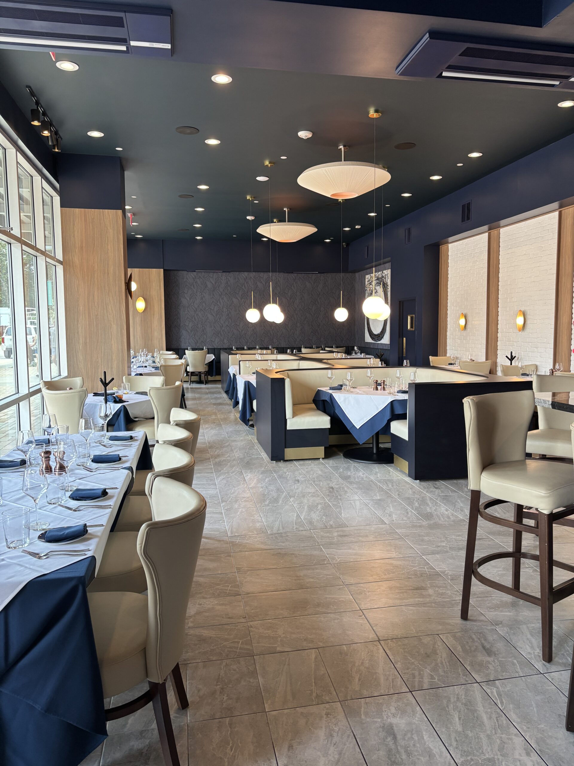 Azzurro Hughes Landing Woodlands