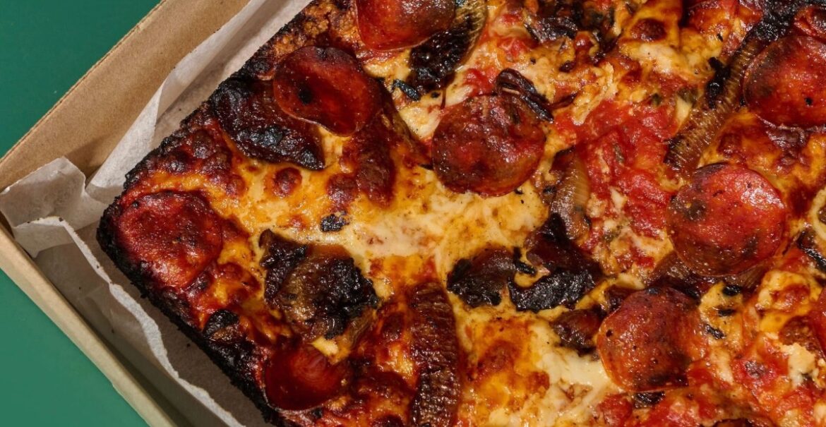 This Hot LA Restaurant Is Now Doing Indian-Italian Pan Pizzas