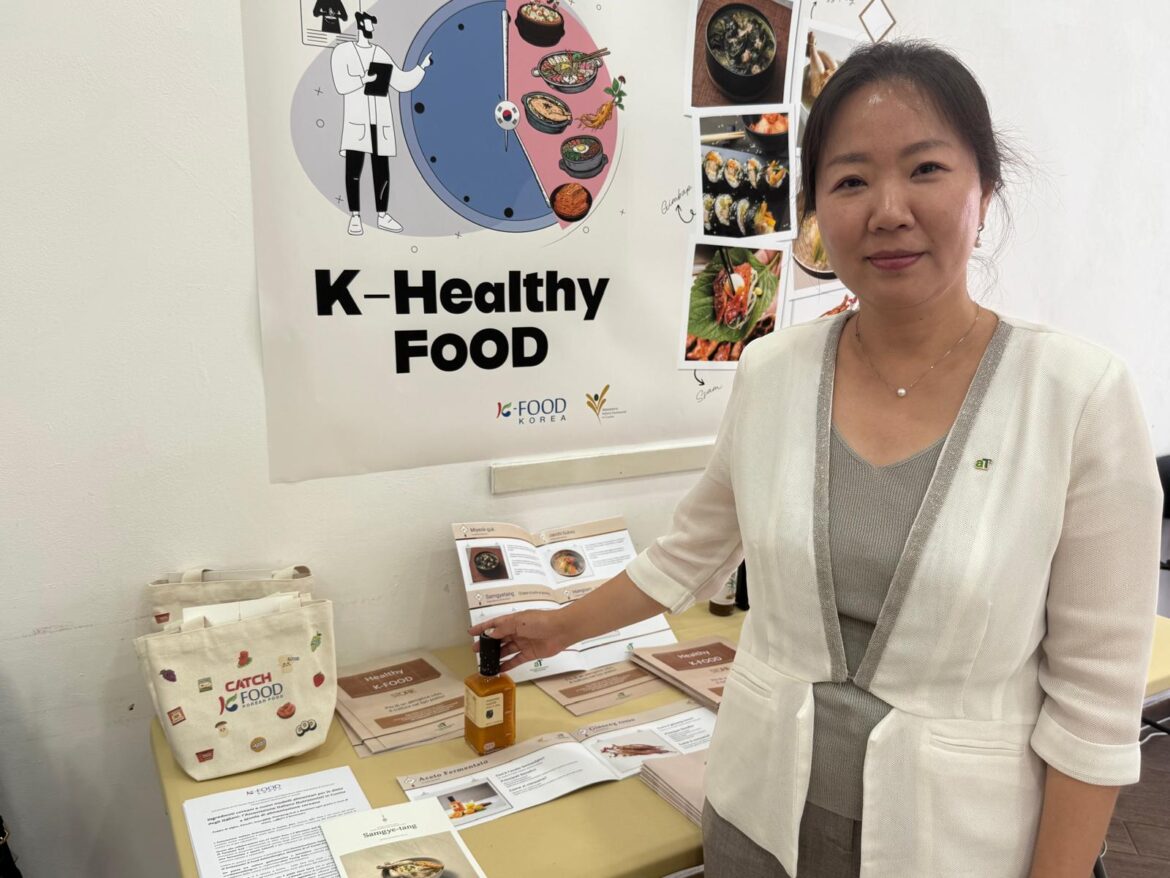 An initiative by aT Center Paris and the Ministry of Agriculture of the Republic of Korea, in collaboration with the Italian Association of Nutritionists in the Kitchen (AINC) An initiative by aT Center Paris and the Ministry of Agriculture of the Republic of Korea, in collaboration with the Italian Association of Nutritionists in the Kitchen (AINC)