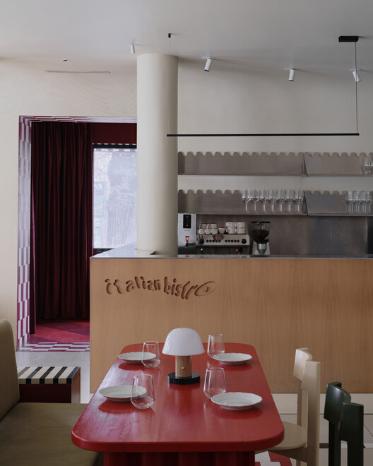 Pasta La Vista Bistro / NAAW - Interior Photography, Chair