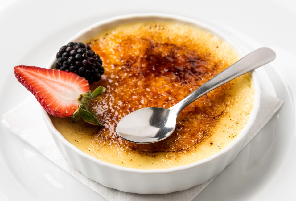 Crème brûlée with berries.