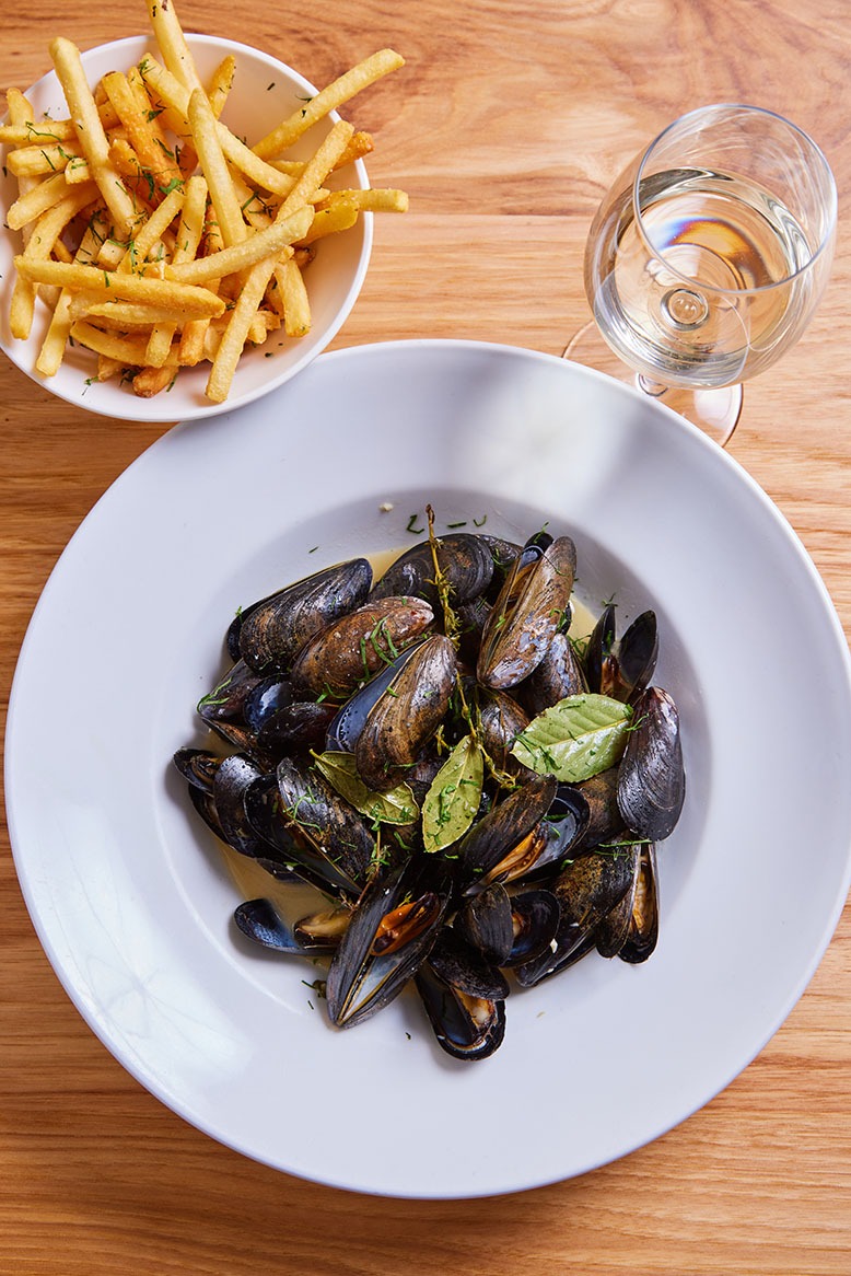 The moules-frites at Café le Jardin in Audubon