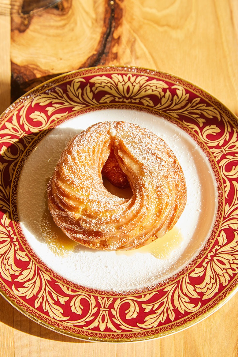 The French cruller at Café le Jardin in Audubon