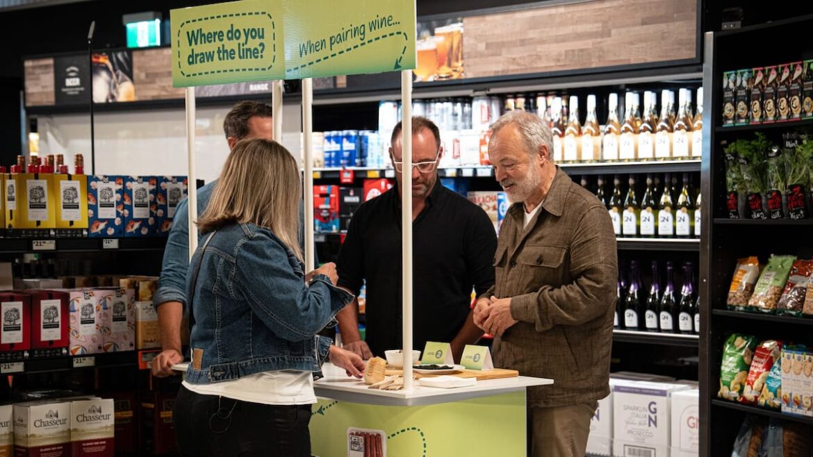 TV host Graham Norton holds surprise wine tasting in Auckland supermarket