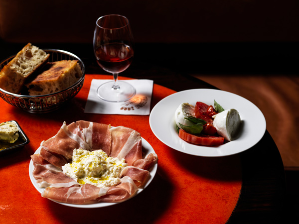 appetisers at Pelligrino 2000