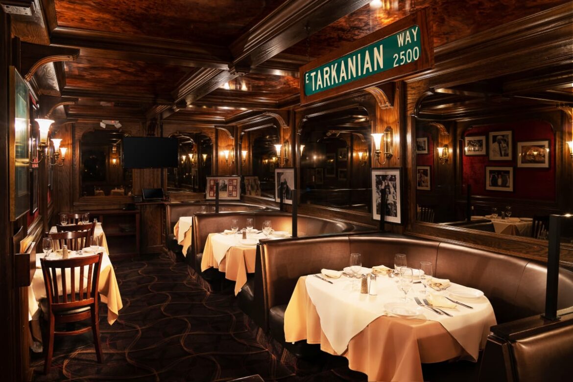 Piero’s Italian Cuisine – Review – Convention Center – Las Vegas Piero's Italian Cuisine - Review - Convention Center - Las Vegas