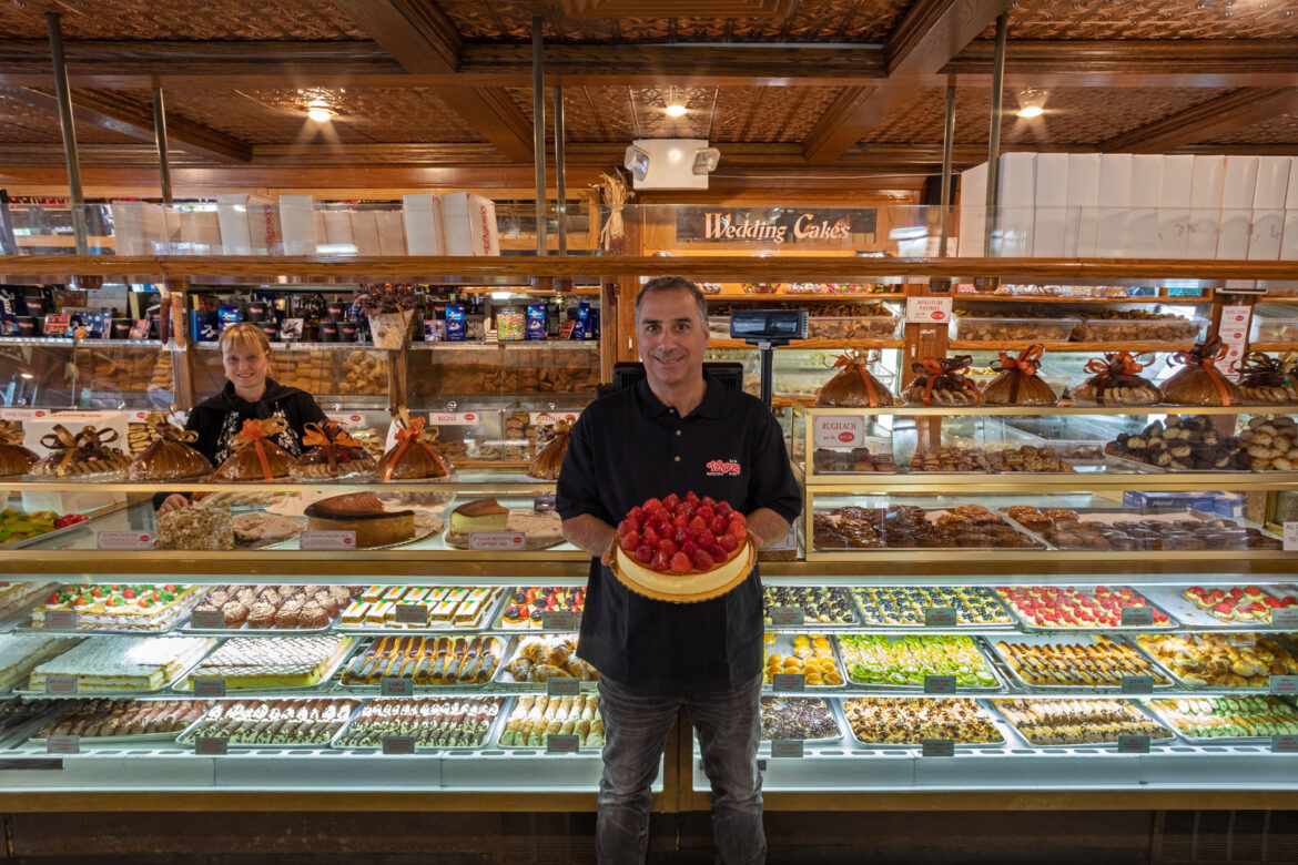 Cannoli, cheesecake, and an East Village icon: See history in action at 125-year-old Veniero’s Pastry Gallery Image