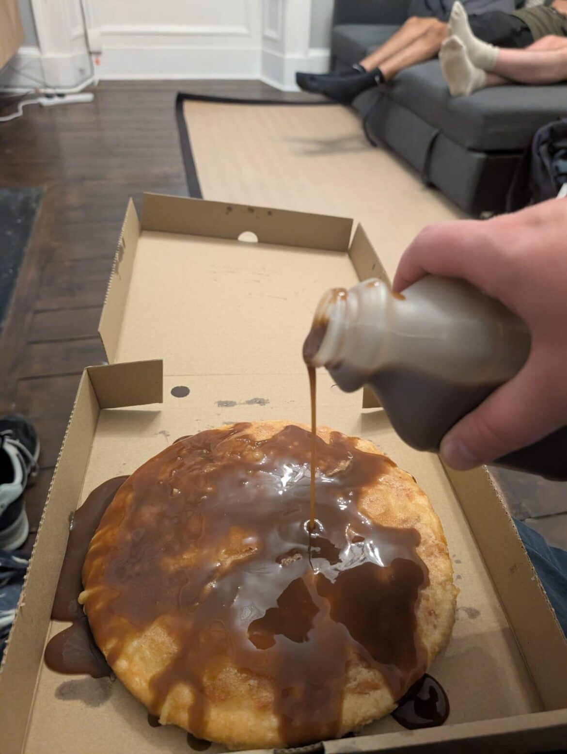 Deep fried pizza with brown sauce