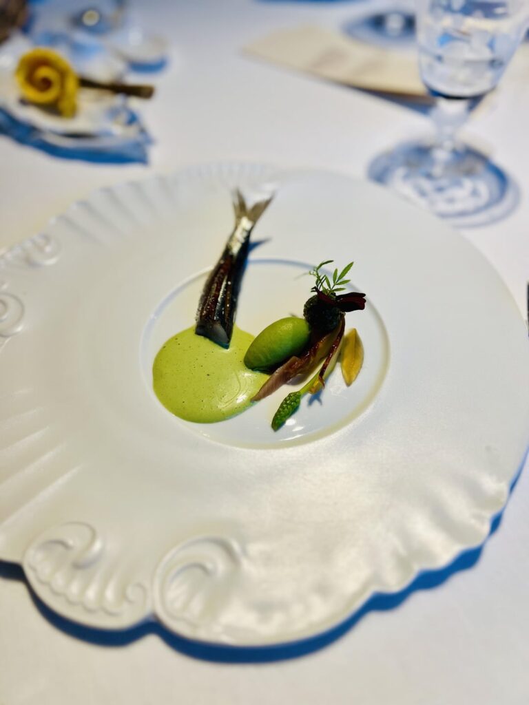 Fiancée invited me to Plénitude (Paris, 3*) to celebrate our engagement. Fiancée invited me to Plénitude (Paris, 3*) to celebrate our engagement.