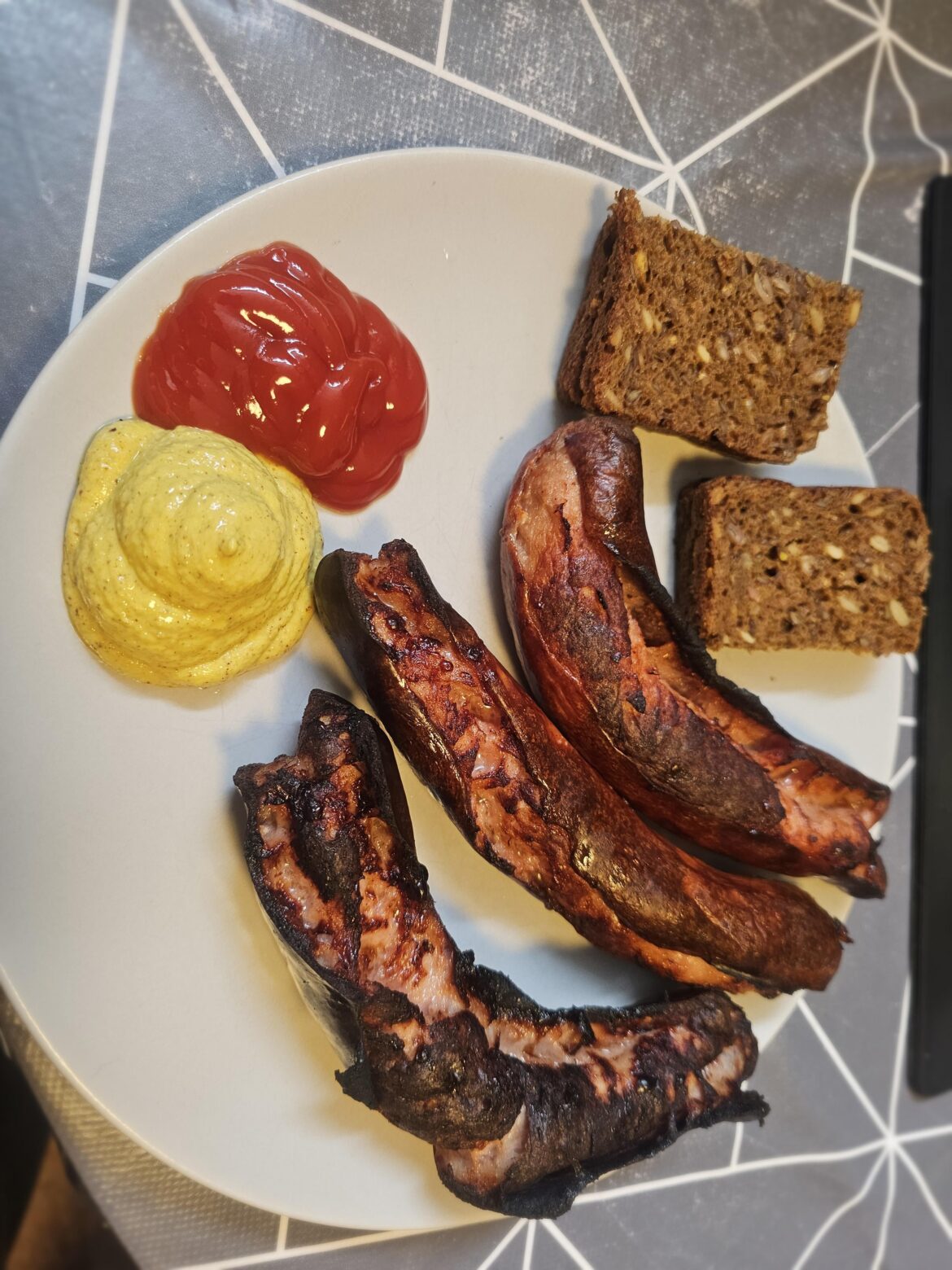 "Just give 'em 10 minutes in the airfryer".