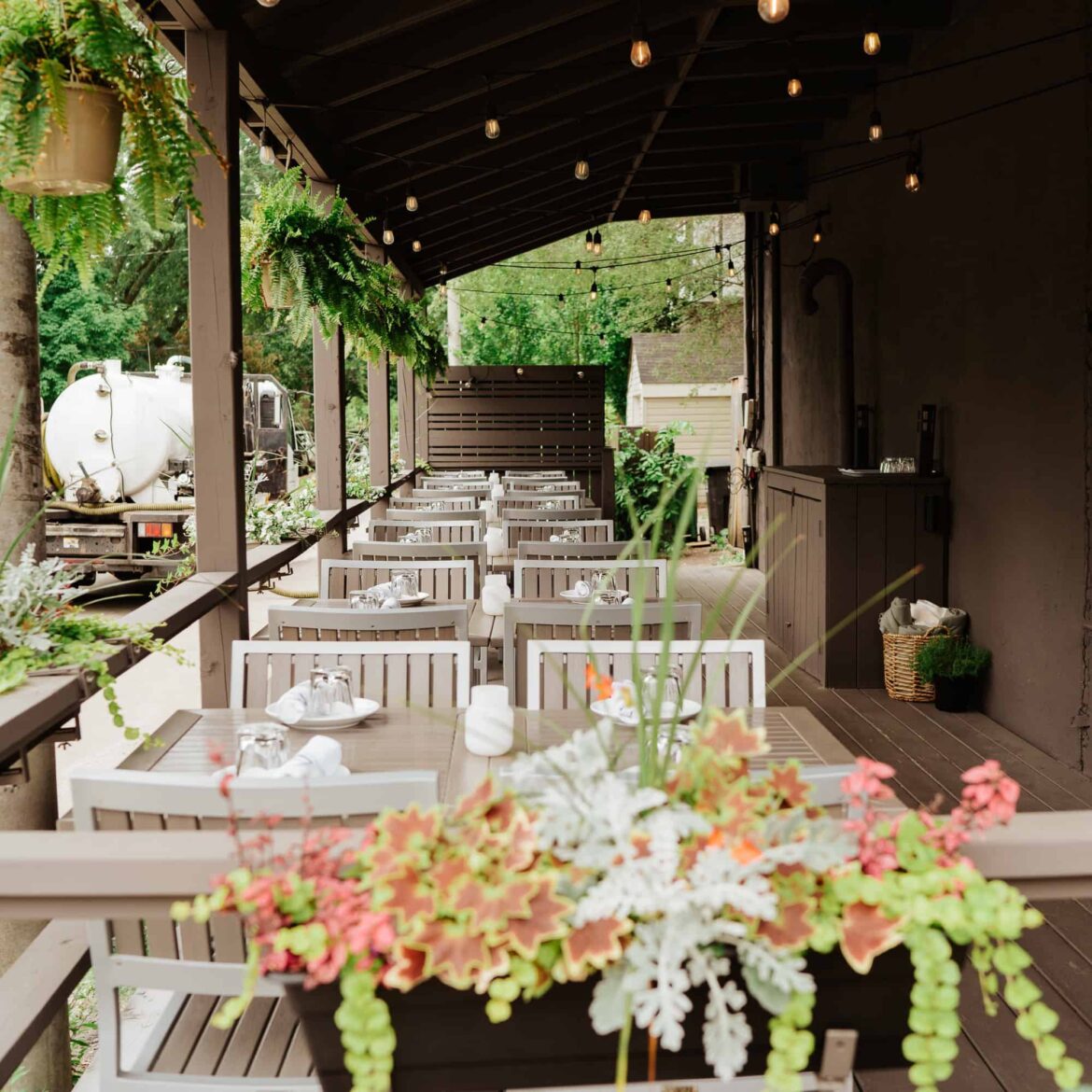 ascari enoteca leslieville toronto closing