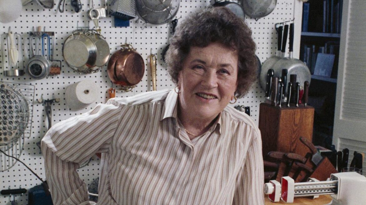 The Only Things Julia Child Used Her Microwave For Yahoo lifestyle home