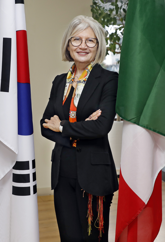 Ambassador of Italy to Korea Emilia Gatto poses for a photo during an interview with the Korea JoongAng Daily at the Italian Embassy in Yongsan District, central Seoul, on Oct. 28. [PARK SANG-MOON]