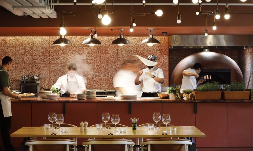 pizza slinging at penny squares