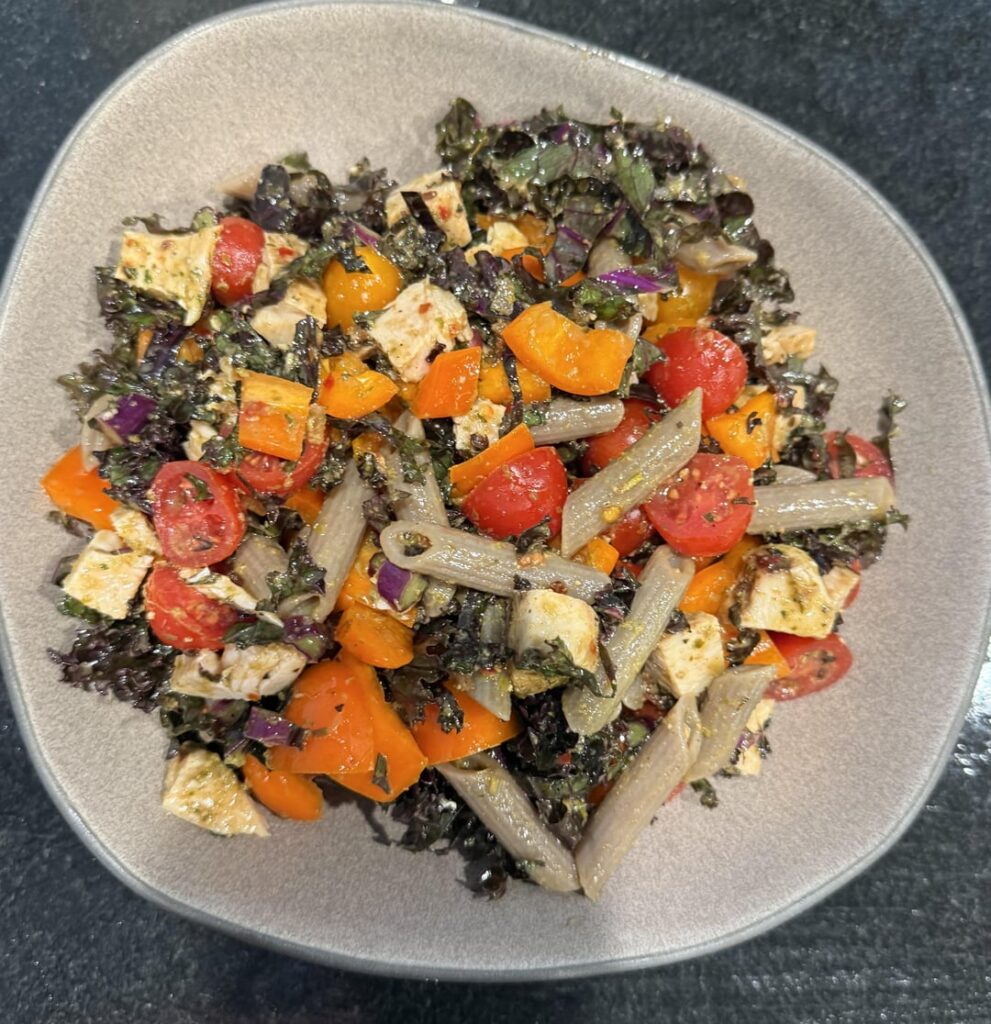 Pasta salad with pesto, kale, and chicken Pasta salad with pesto, kale, and chicken