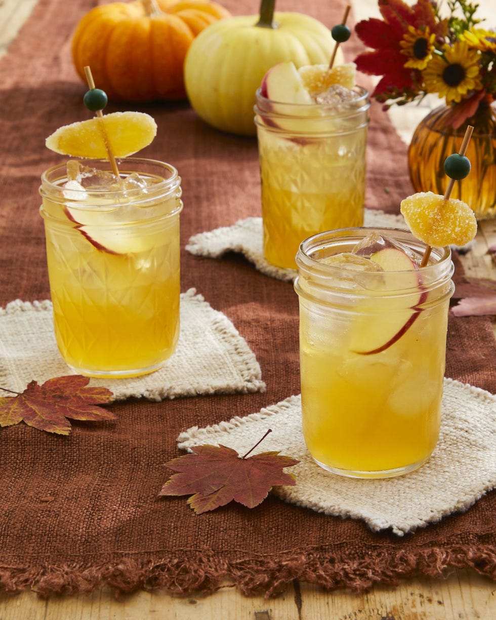 thanksgiving cocktails cider mule