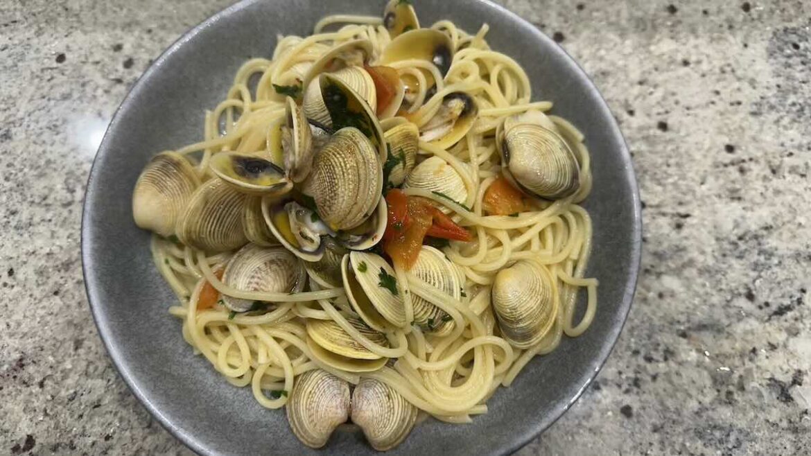 Cookbook Review: Venice Cult Recipes (Mini), by Laura Zavan