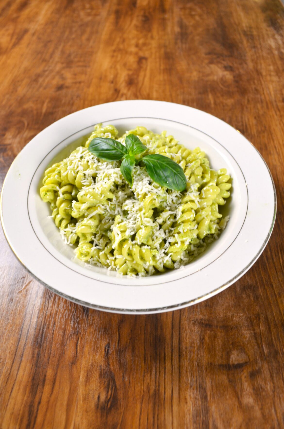 Fresh Basil Pesto Pasta – Quick Weeknight Dinner Idea
