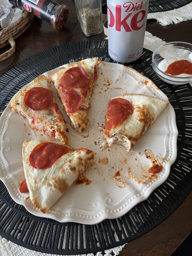 Pizzadilla