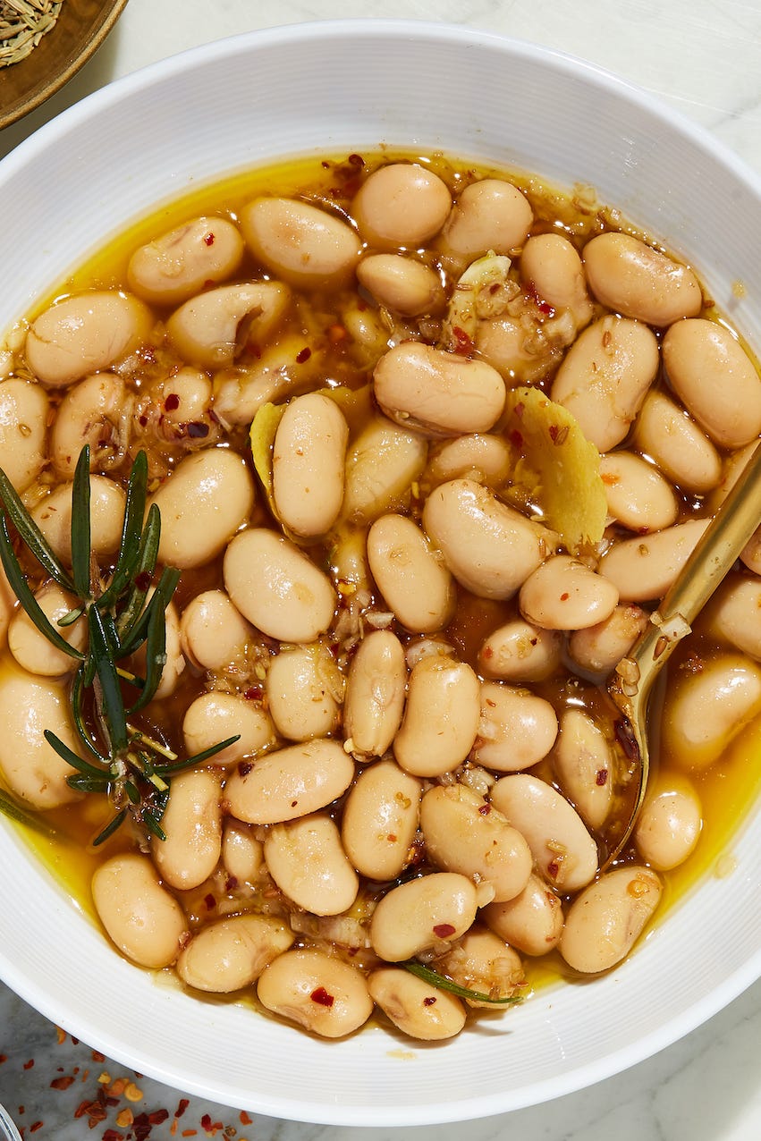garlicky marinated white beans delish