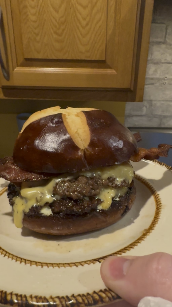 Haven’t posted in awhile, but here’s a burger I made