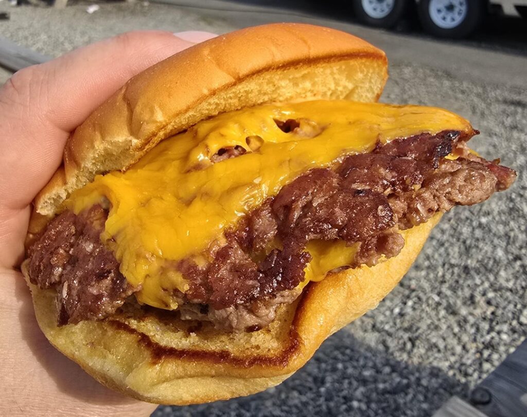 Cholms Burger , Bozeman MT