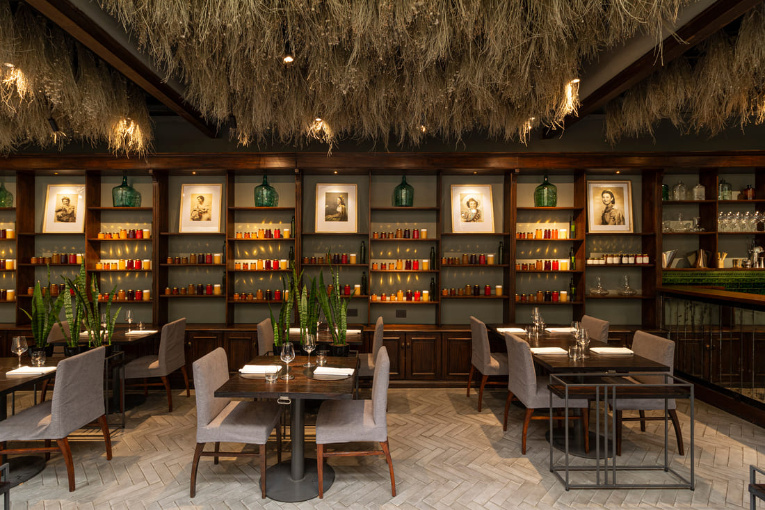 At Azafrán, the design matches the creative, carefully designed cuisine. © Maira García/Azafrán