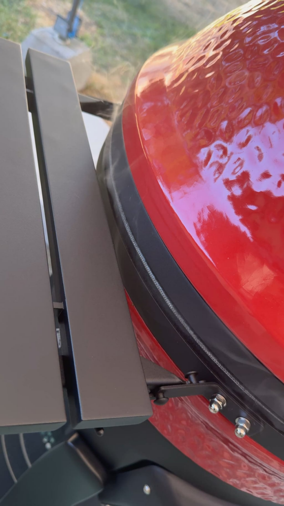 Is this normal for smoke to come out from the lid and bottom?