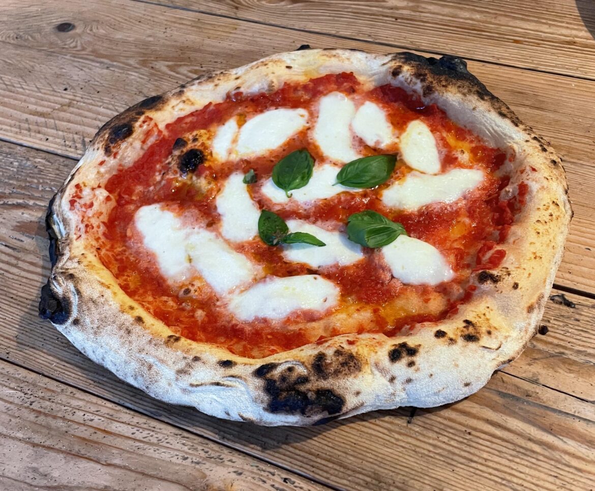 Neapolitan margherita Tuesday, what do you think?