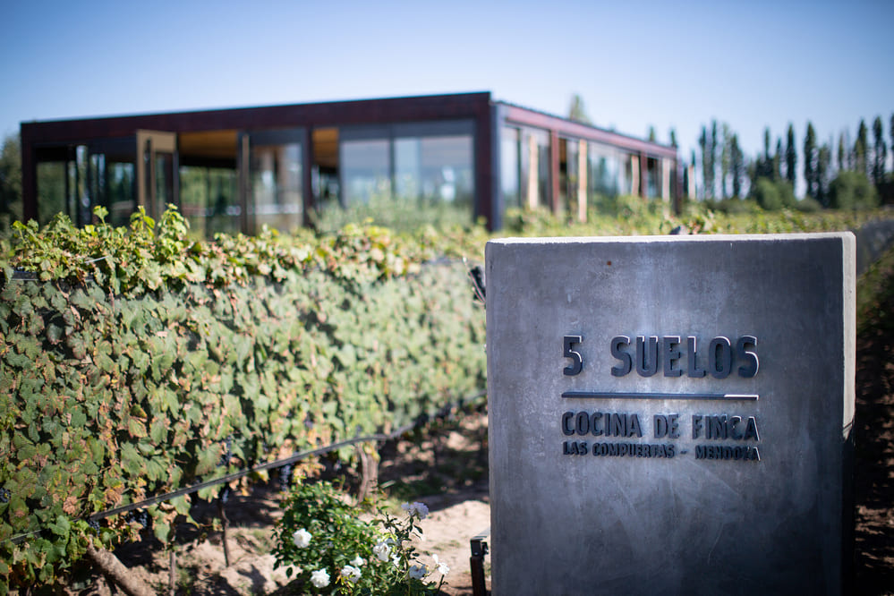 5 Suelos – Cocina de Finca: a restaurant in the heart of the vineyards © Lisandro Borra – Cocina de Finca