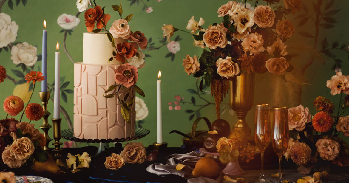 The Dreamiest Floral Wedding Cakes by Philadelphia-Area Bakers The Dreamiest Floral Wedding Cakes by Philadelphia-Area Bakers