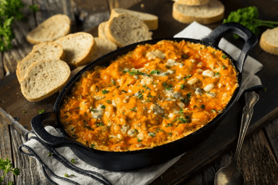 Slow Cooker Spicy Buffalo Chicken Dip