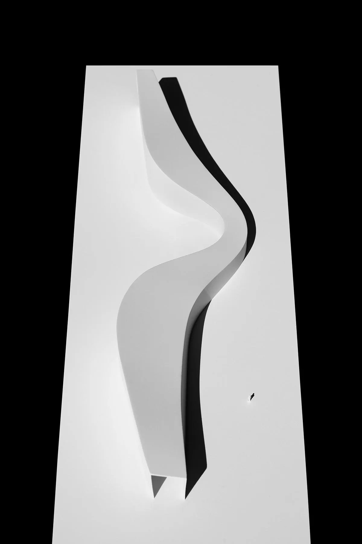 Fran Silvestre Arquitectos Builds Curved Hempcrete Winery in Spanish Vineyards