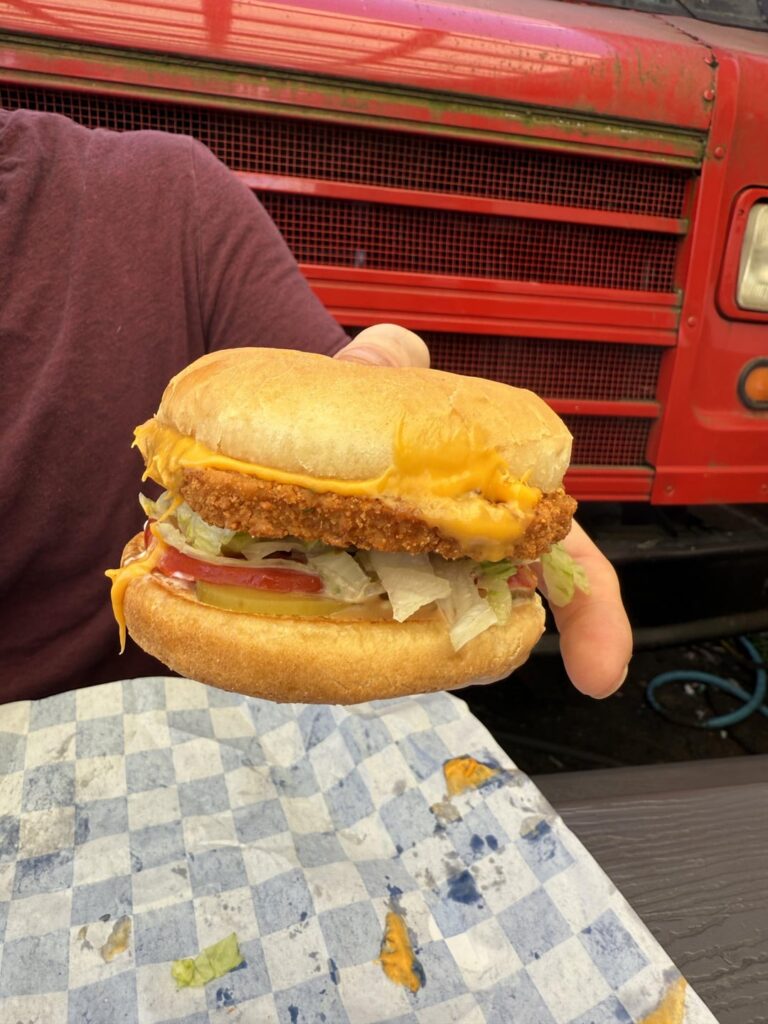 Deluxe and WacChkn sandwiches from No Clucks