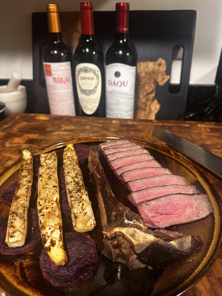 Back with another HIGHLY contentious argument. Dry aged NY strip. Pulled 101 internal.