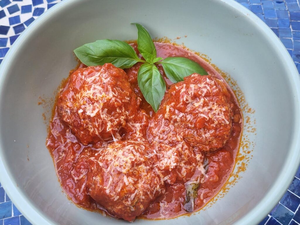 Smoked Meatballs with Lazy Sunday Gravy!