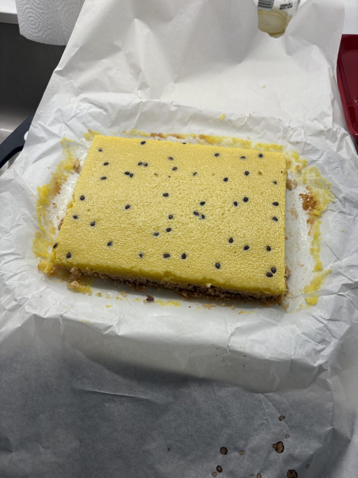 Fiancé made me lemon squares and forgot the lemon