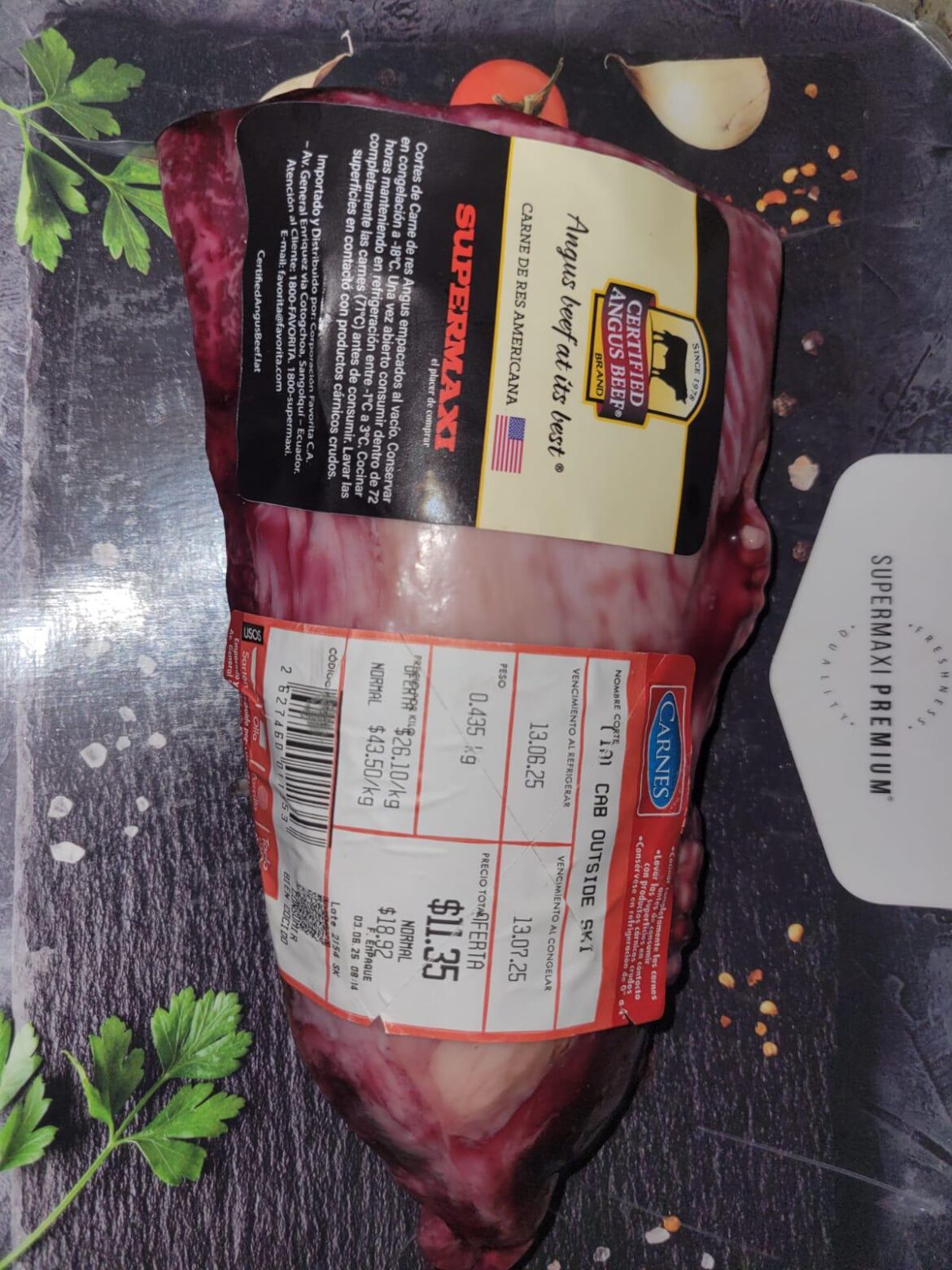 Does anyone know the actual name of this cut? I’m confused Does anyone know the actual name of this cut? I'm confused