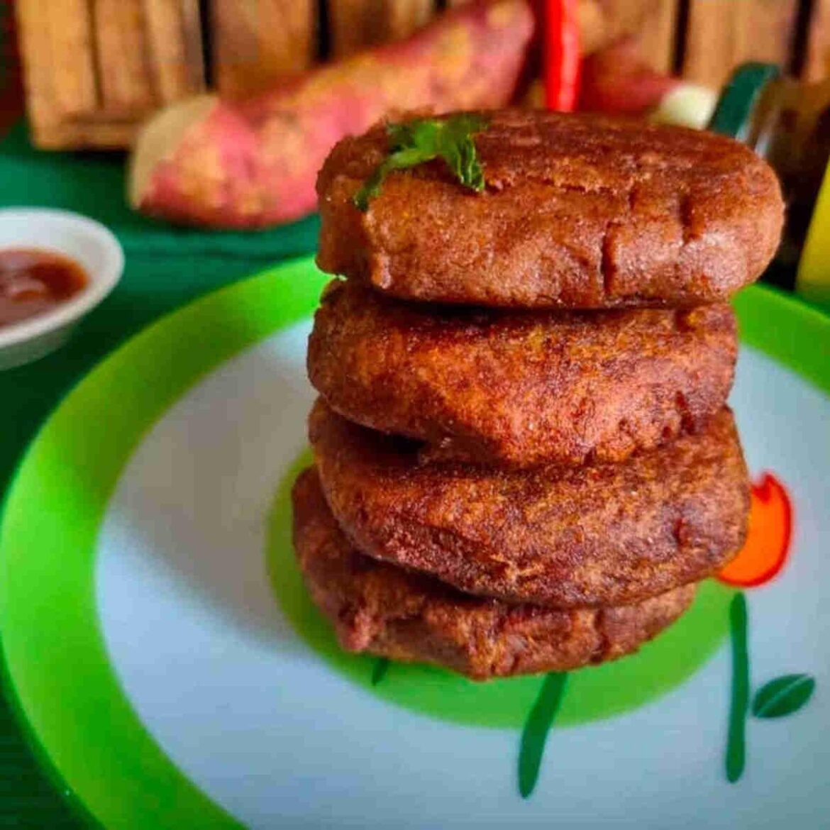 Sweet Potato Tikkis – Deep-fried or Pan-fried? With Green Chutney or Ketchup?