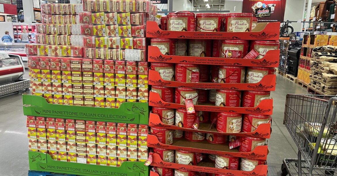 What is Panettone: The Italian Christmas tradition unfolding across Australia right now 'It makes no sense' | Explainer