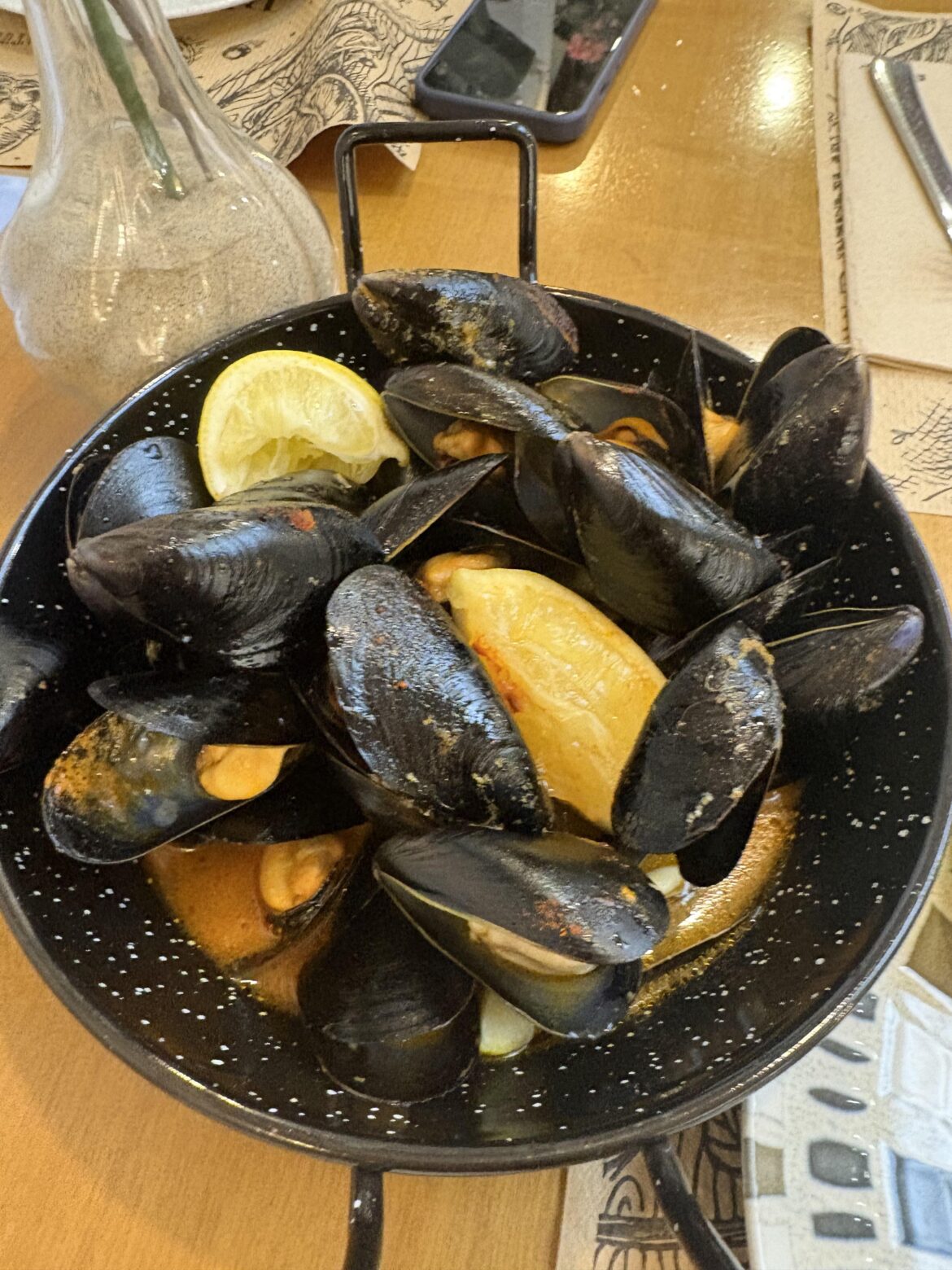 Had these mussels in Valencia cannot wait to go back to have them again !!!💕